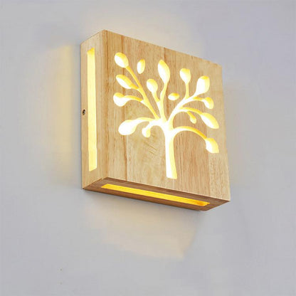 NatuurGlow - Moderne LED-wandlamp van massief hout met Happy Tree en geweimotief