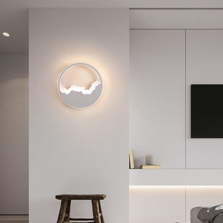 WaveGlow - Modern oval LED wall lamp made of iron with refined wave 