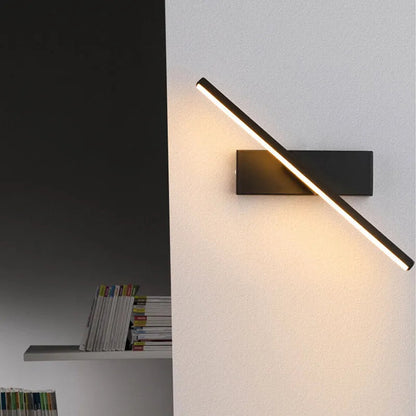 ArcGlow - Modern Wall Lamp with Variable Orientation