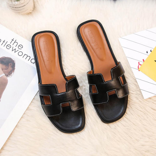 H - Slippers | Zacht, comfortabel en trendy!