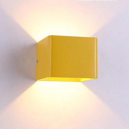 LuxorLight - Stylish square LED wall lamps made of aluminum