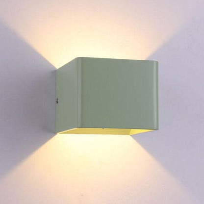 LuxorLight - Stylish square LED wall lamps made of aluminum