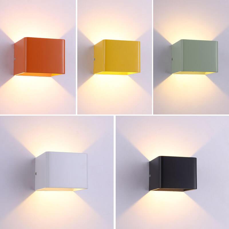 LuxorLight - Stylish square LED wall lamps made of aluminum