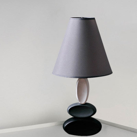 ShineStyle - Modern design table lamp with conical fabric shade 