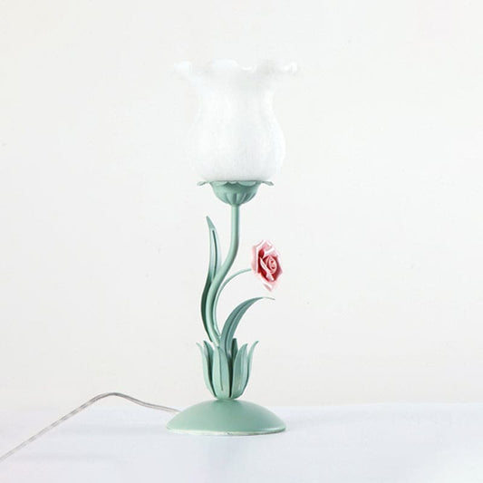 FloraLight - Flower Design Table Lamp for Bedside Table