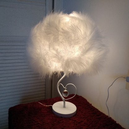 EvoGlow - Scandinavian Romantic Feather Cloud Table Lamp