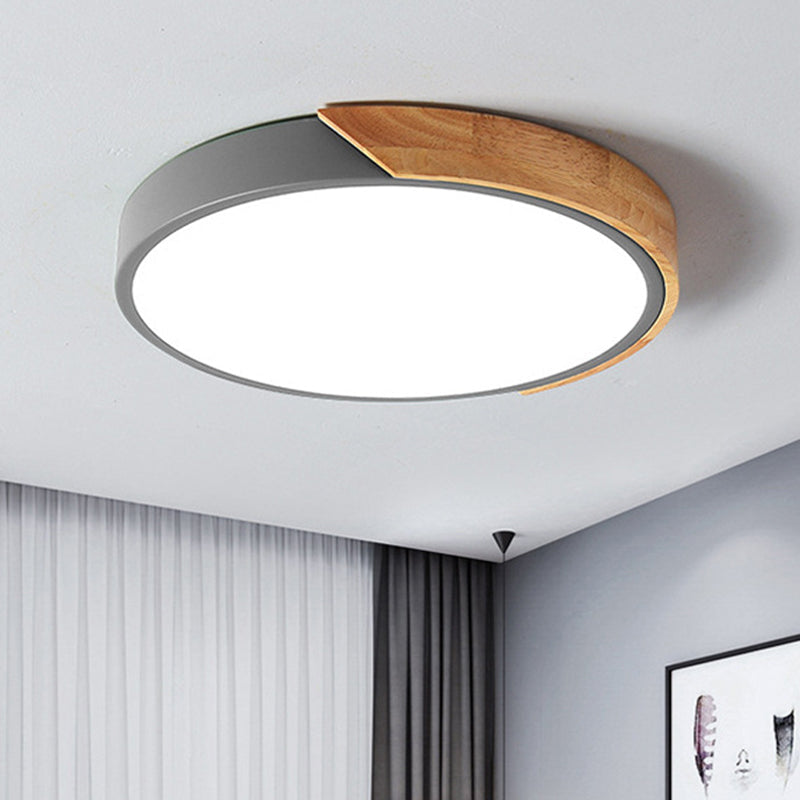 ModernElegance – Ceiling lamp in Acrylic and Metal 