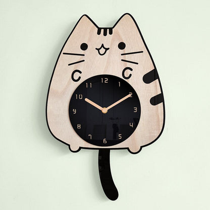 Cat Lover - Swinging Clock with Cat Motif