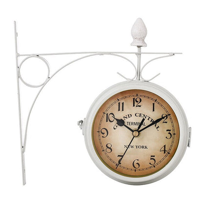 Elegant Round Wall Clock | Stijlvolle en Tijdloze Wanduuroplossing