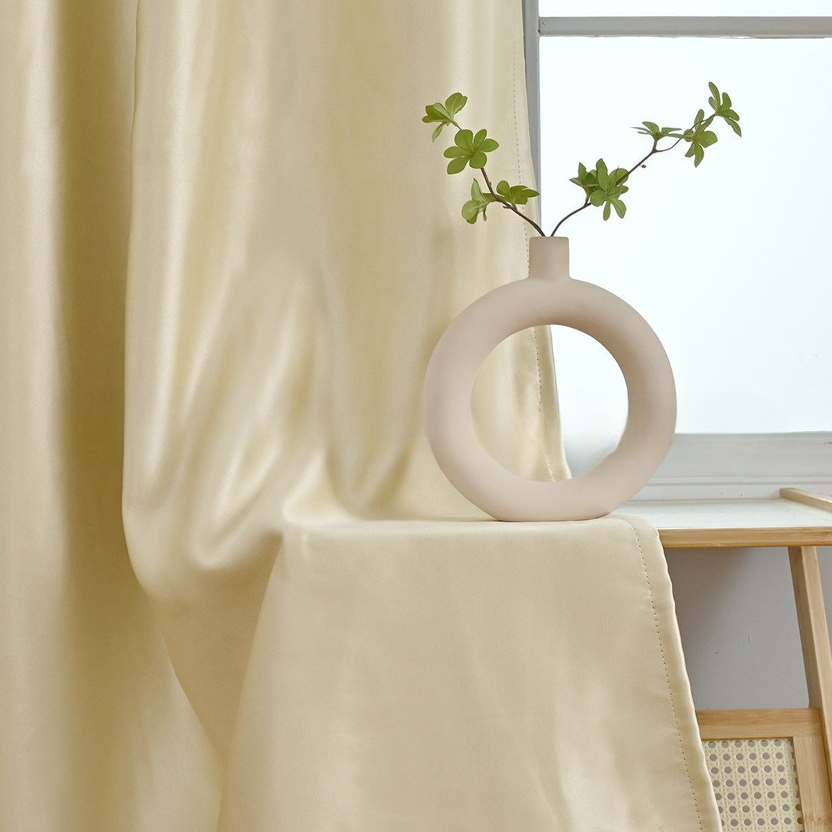 ThermaLux - Opaque Velvet Curtains, Adding Style and Functionality to Your Space