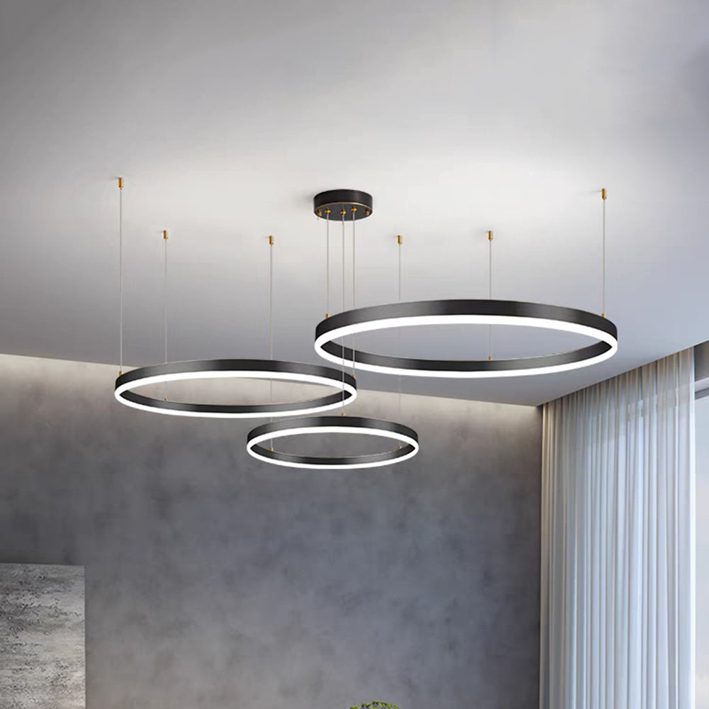 LunaGlow – Elegante Cirkelvormige Metalen Kroonluchter