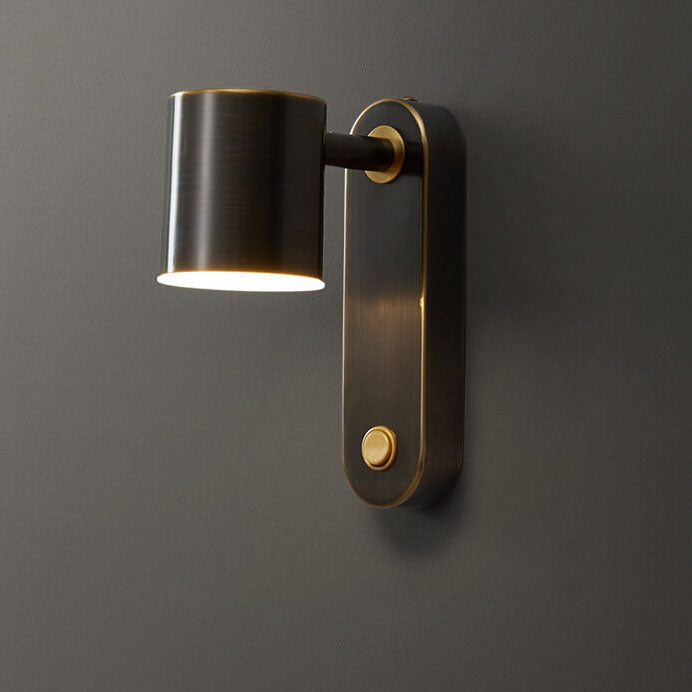 LumiStyle - Modern wall lamp with cylindrical copper design 