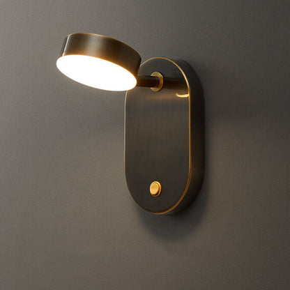 LumiStyle - Modern wall lamp with cylindrical copper design 