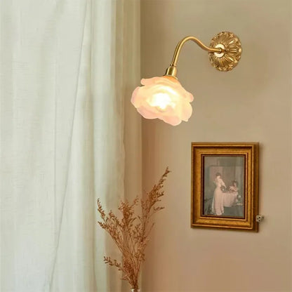 CopperBloom - Vintage Flower Glass Wall Lamp 