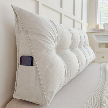 LuxeTriangle - Triangle Cushion made of Comfortable Linen