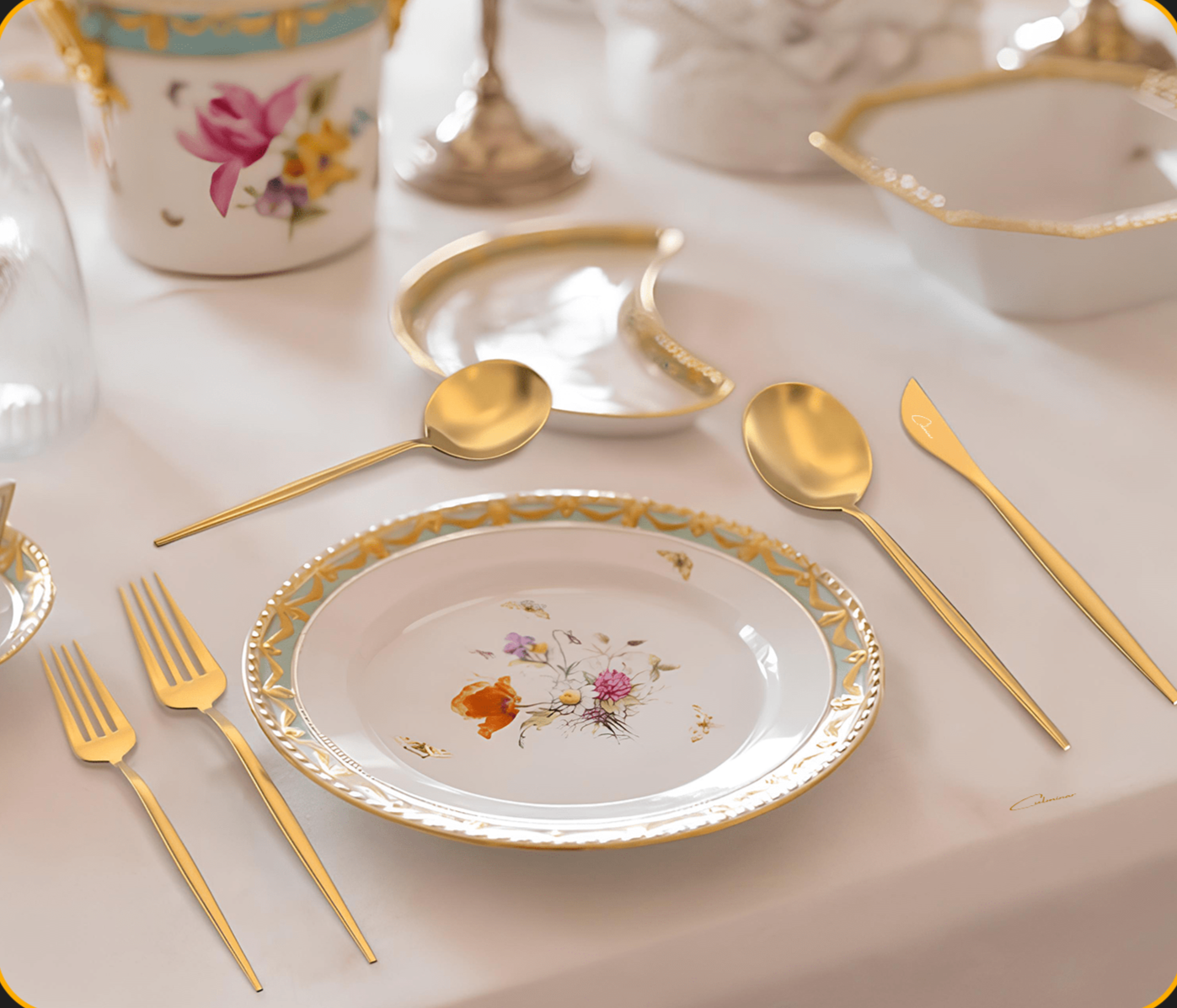 GoldenGlaze - Luxury Cutlery Set 20 Pieces