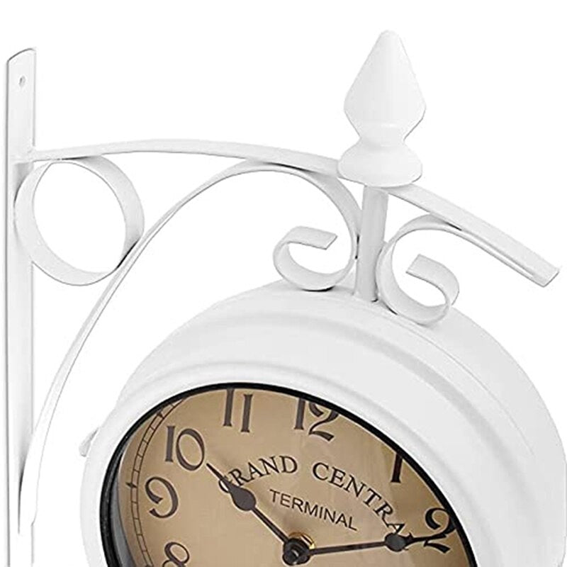 Elegant Round Wall Clock | Stijlvolle en Tijdloze Wanduuroplossing