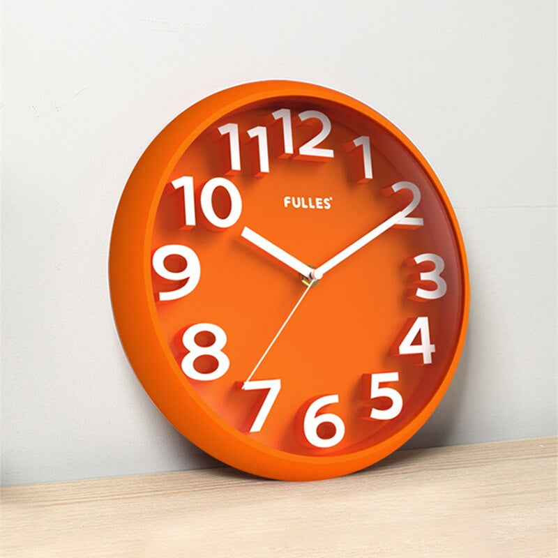 GlowDesign - Stylish wall clock with simple elegance