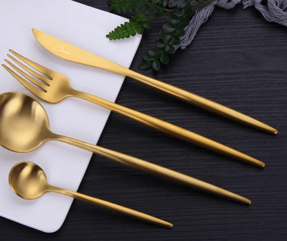 GoldenGlaze - Luxury Cutlery Set 20 Pieces