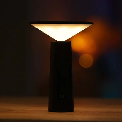 FlexiLight - Adjustable Table Lamp with Modern Design 