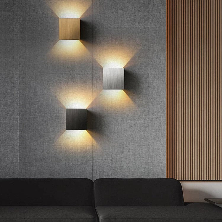 Sleek modern Nordic Design wall lamp LED