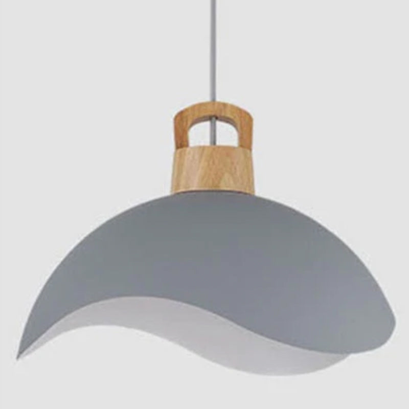 ElegantLuxe - Vintage Pendant Lamp in Black Metal 