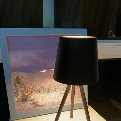 TripodLight - Elegant Table Lamp