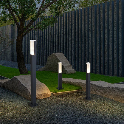 GardenStream - Waterproof Grass Lamp