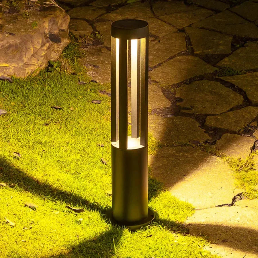 Buiten-Landschap-Gazon-Lamp-Waterdichte-Villa-Tuin-Binnenplaats-Stand-Paal-Licht-Modern-Park-Gemeenschap-Paallamp-Led.webp