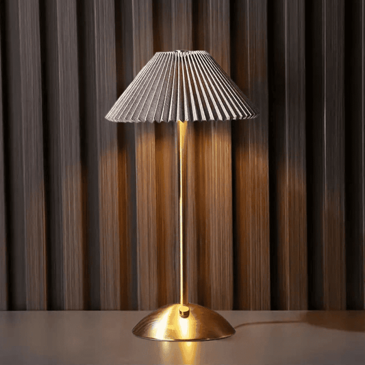 GloLicht - Modern and Wireless Table Lamp