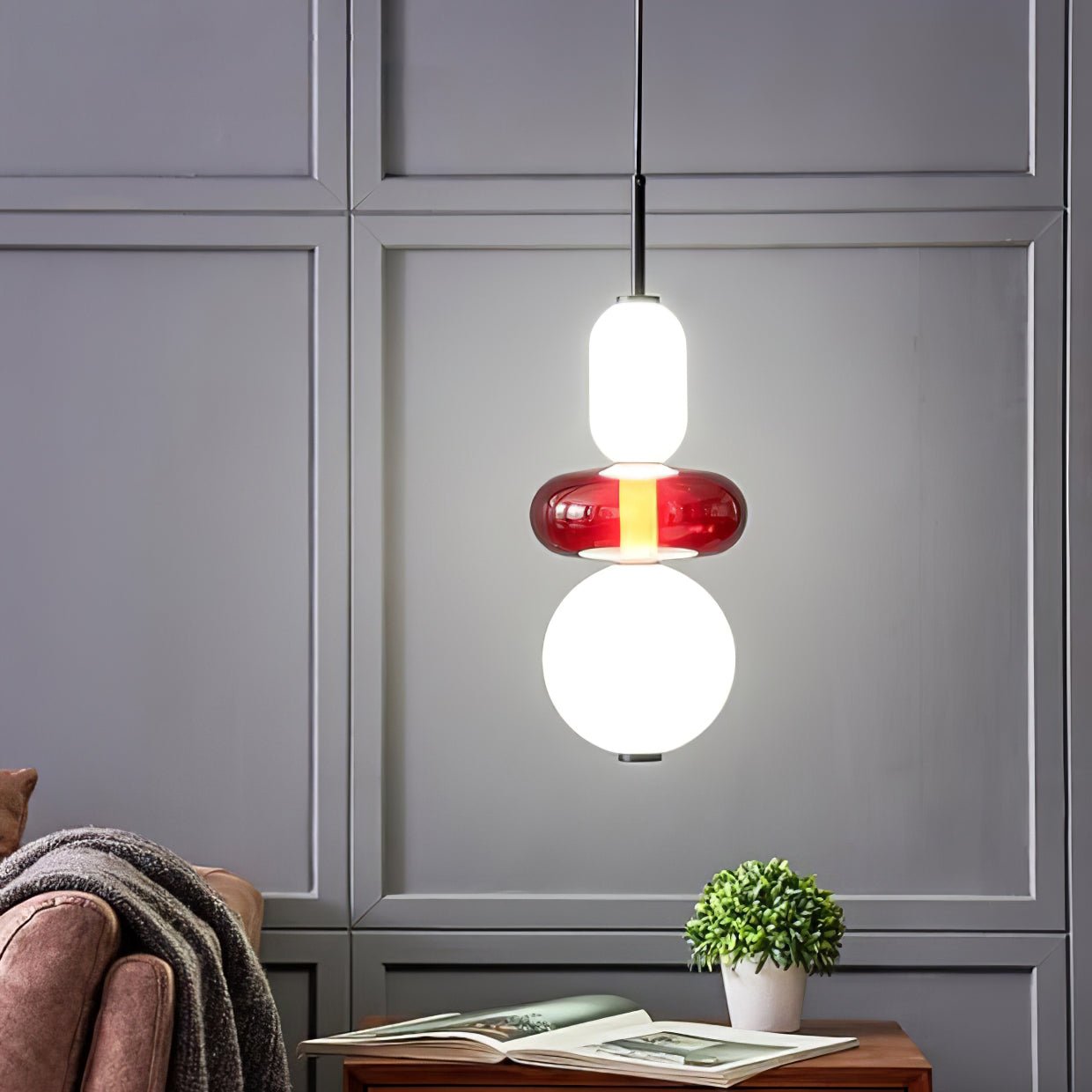 CandyGlow – Sugar Glass Pendant Lamp