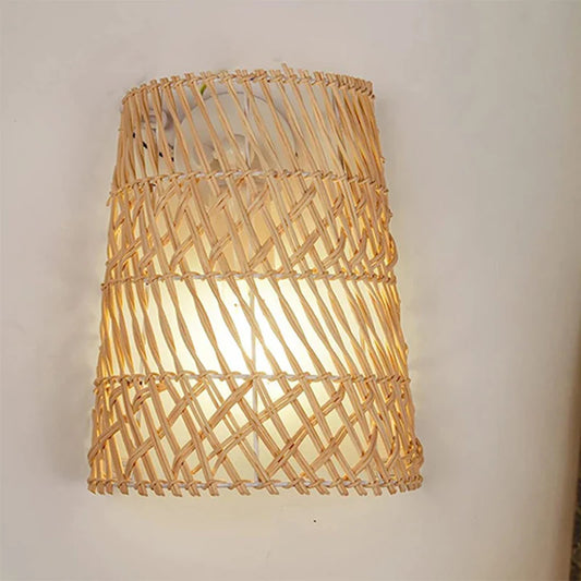 ArtisanElegance - Rotan Wandlamp