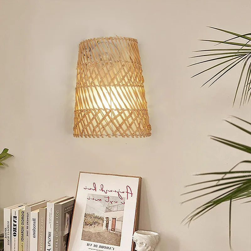 ArtisanElegance - Rotan Wandlamp