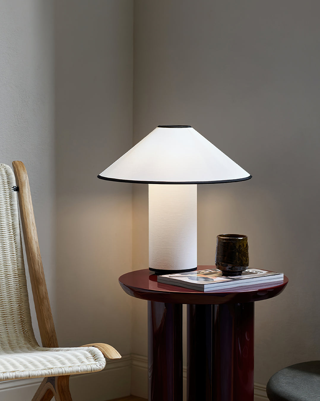 ÉclatColette – Modern Table Lamp 