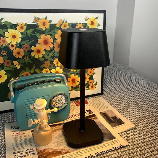 WanderLuxe - Wireless table lamps