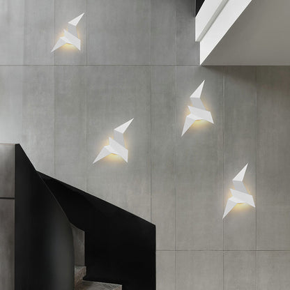 Bird-sized Wall Lamp by Creative Iron - An Artistic Touch for Your Interior 