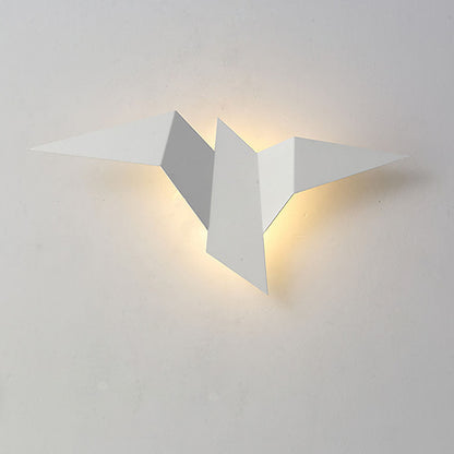 Bird-sized Wall Lamp by Creative Iron - An Artistic Touch for Your Interior 