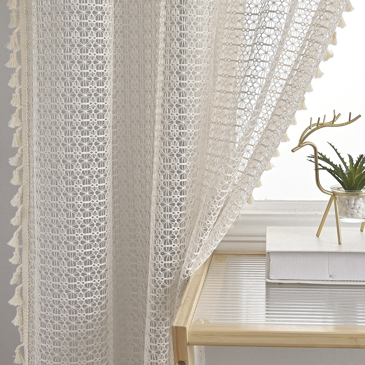 ChicVoile - Beige Voile Curtains, Combining Elegance and Softness for Any Room