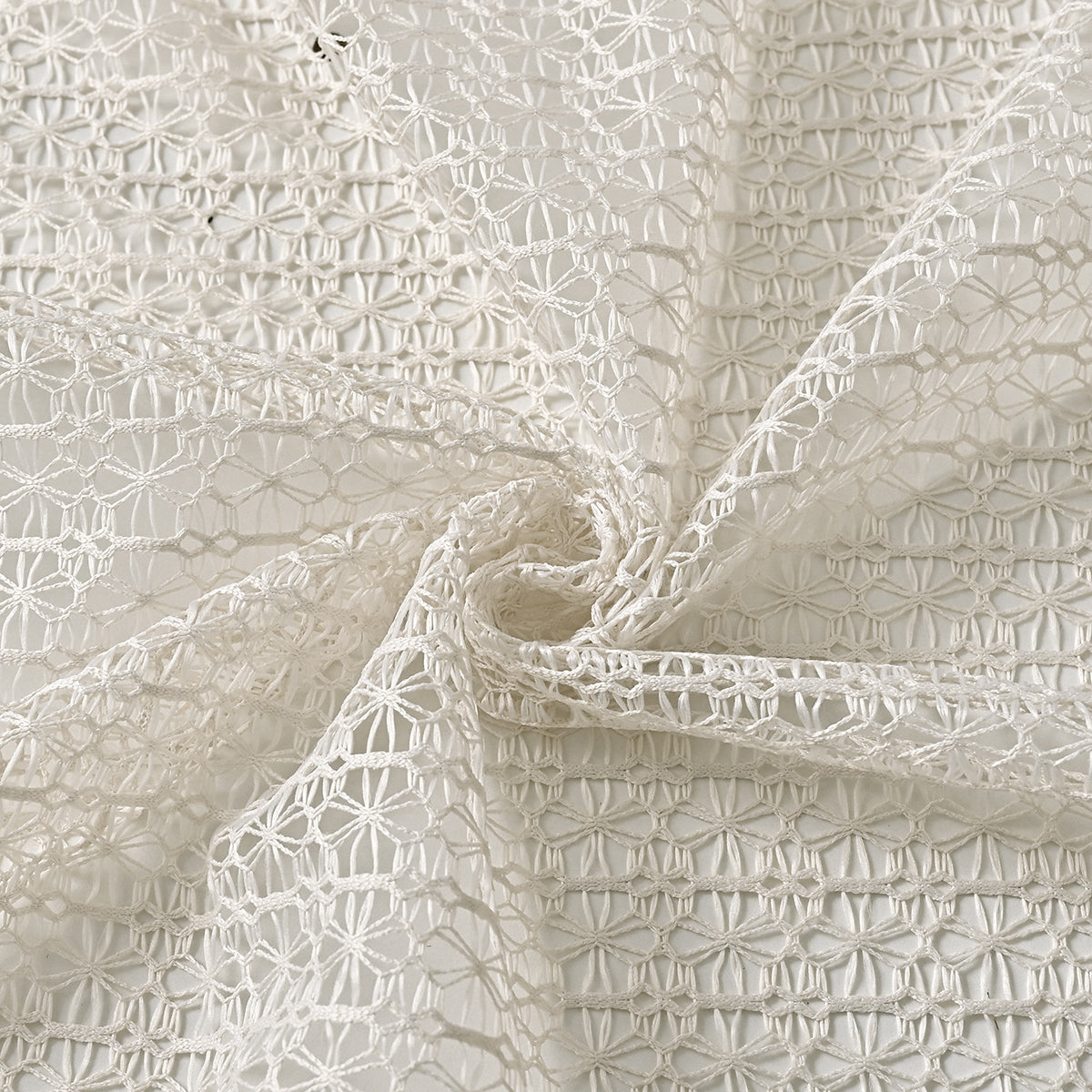 ChicVoile - Beige Voile Curtains, Combining Elegance and Softness for Any Room