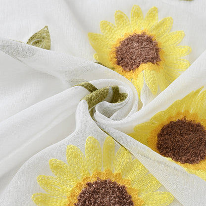 CountryBloom - Airy White Curtain with Sunflower Motif for a Farmhouse Decor