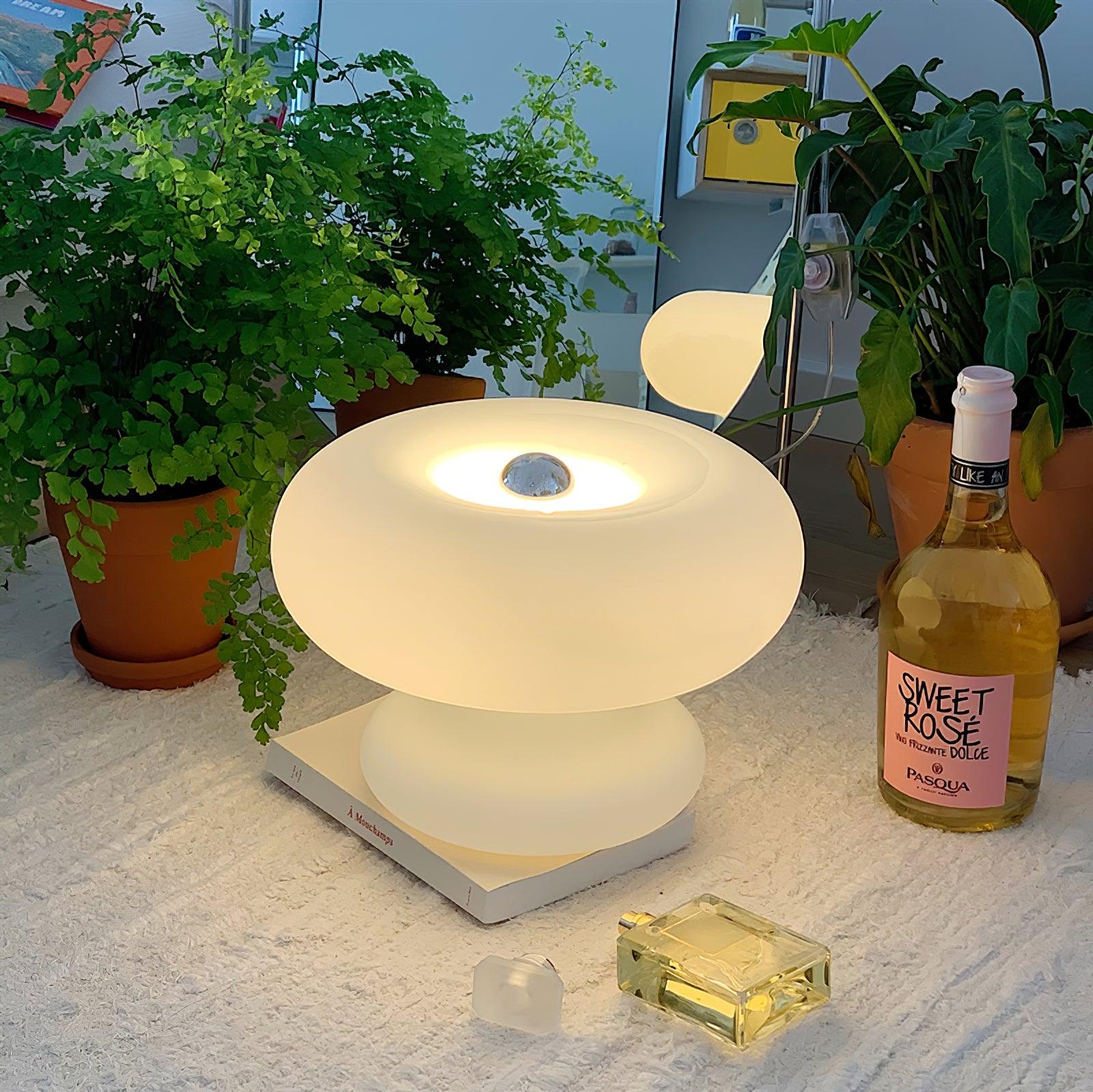 Donut_Table_Lamp_12_5e3310ae-7c8b-4265-a2bb-077c21d0bcb6.jpg