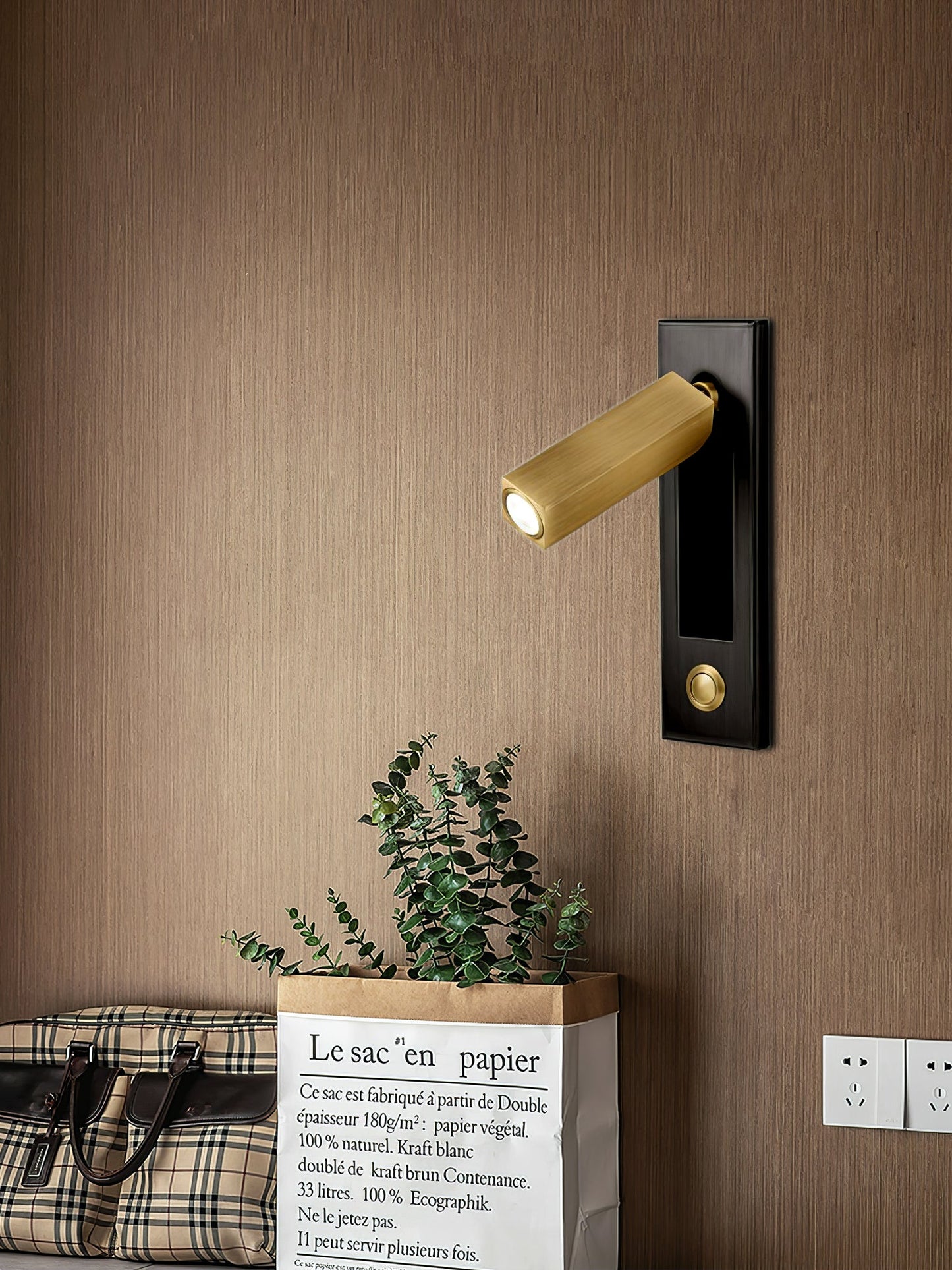 Embedded – Built-in Wall Light for the Night 