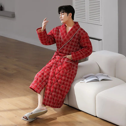 CozyLayer – Winter Bathrobe with 3 Layers