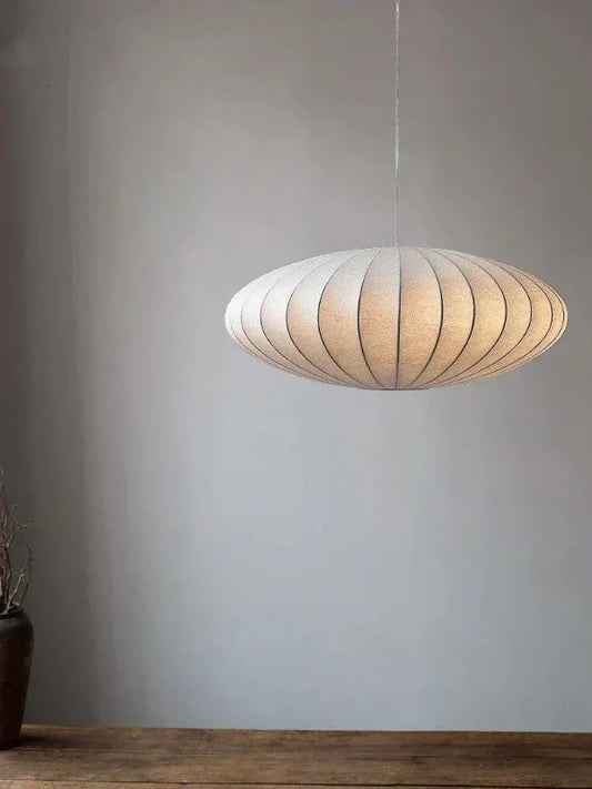 SatinSerenity – Zijden Hanglamp met Kroon