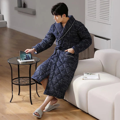 CozyLayer – Winter Bathrobe with 3 Layers