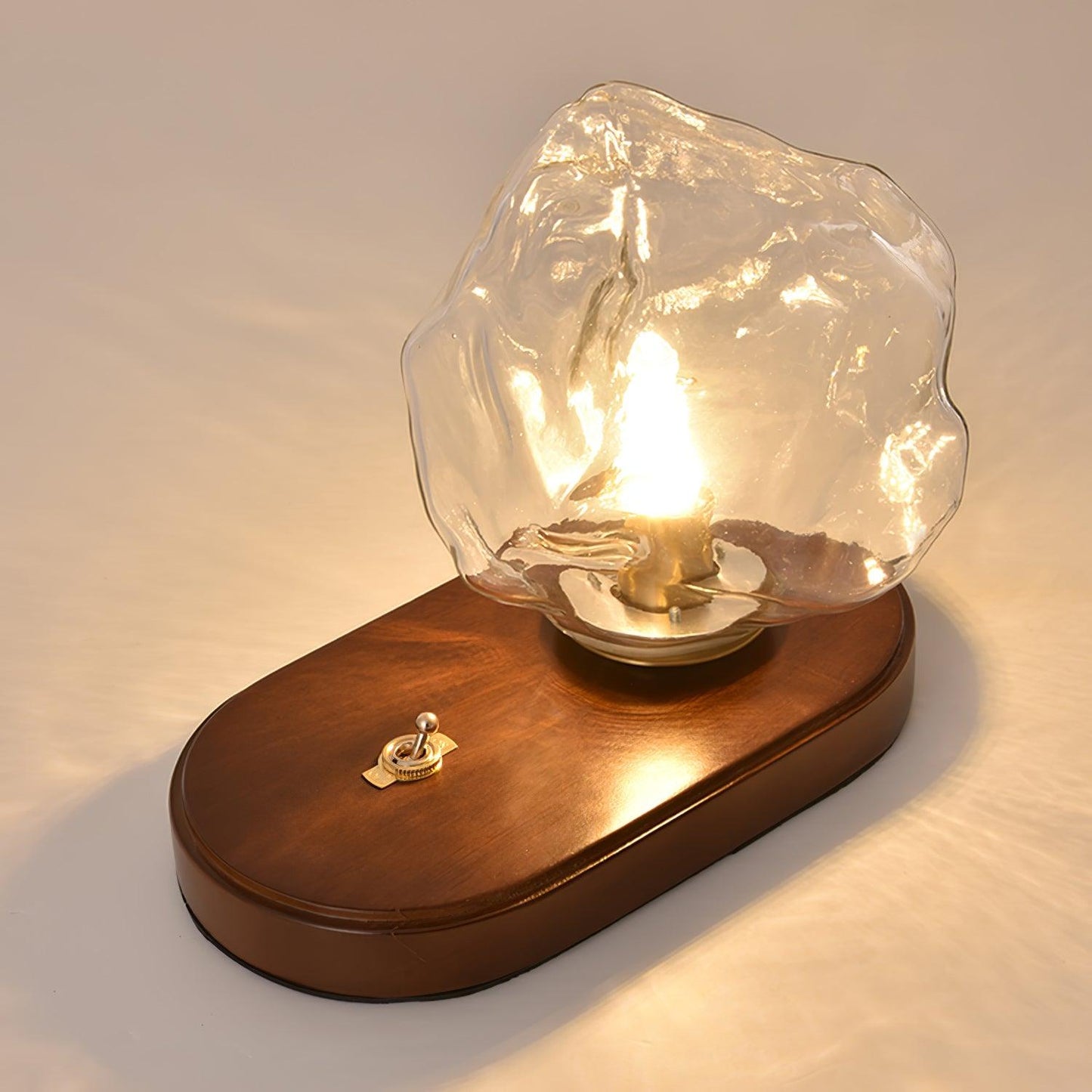 FrostStone – Elegant table lamp 