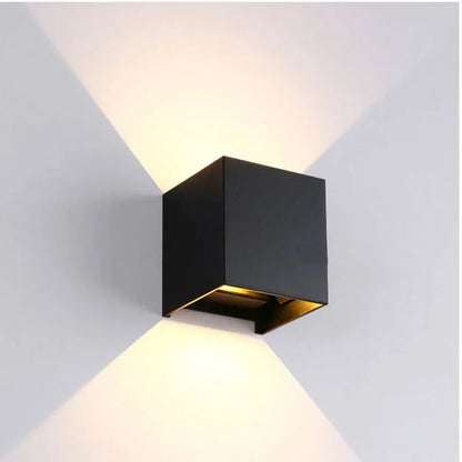 InnovaGleam - Modern Wall Lamp for Indoor Spaces 