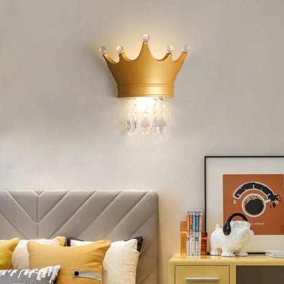 LuminaGlimmer - Crown Wall Lamp 