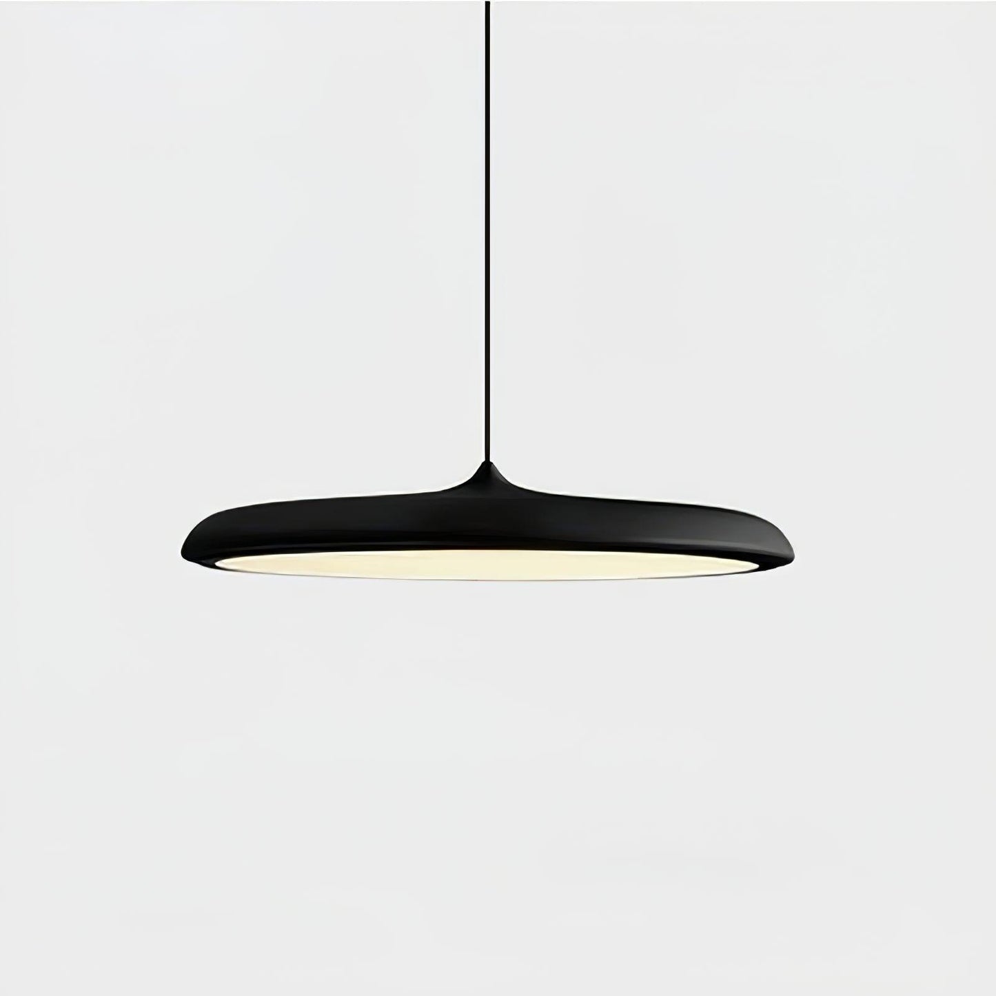 LuxeLicht - Minimalist Pendant Lamp for a Warm Atmosphere