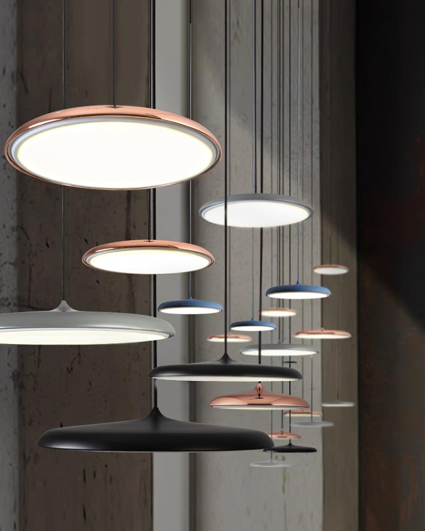 LuxeLicht - Minimalist Pendant Lamp for a Warm Atmosphere